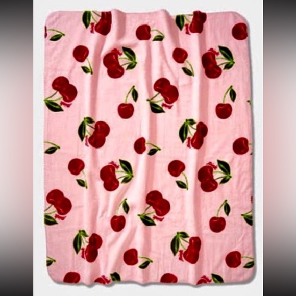 Pink vs cherrie Sherpa blanket - Picture 2 of 5